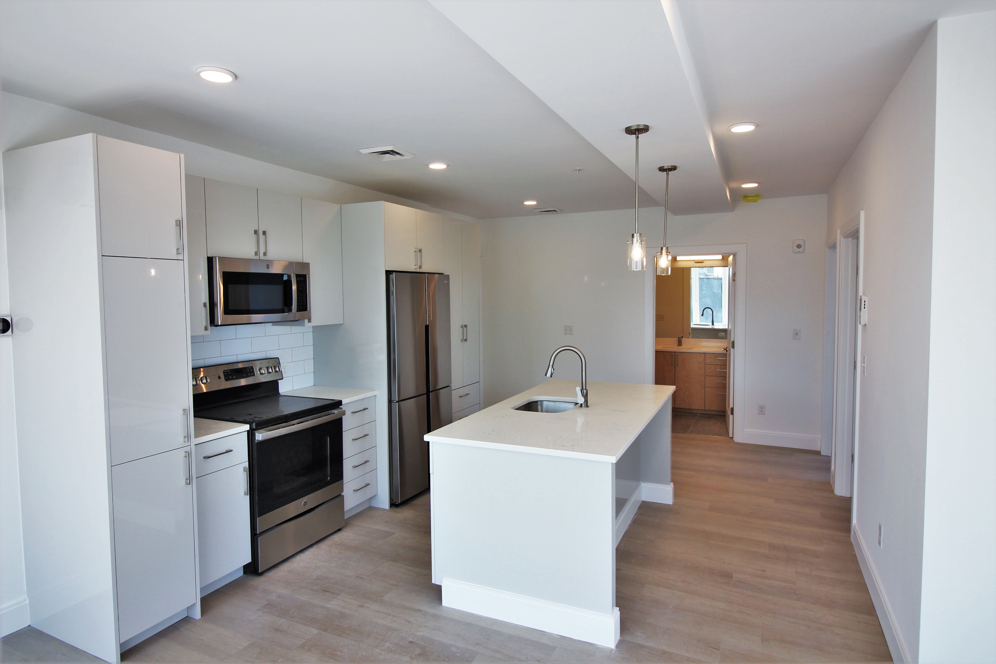 2 bed, 1 bath apartment for rent at 1 Newcomb St Unit 602, Mission Hill — photo 2 of 12