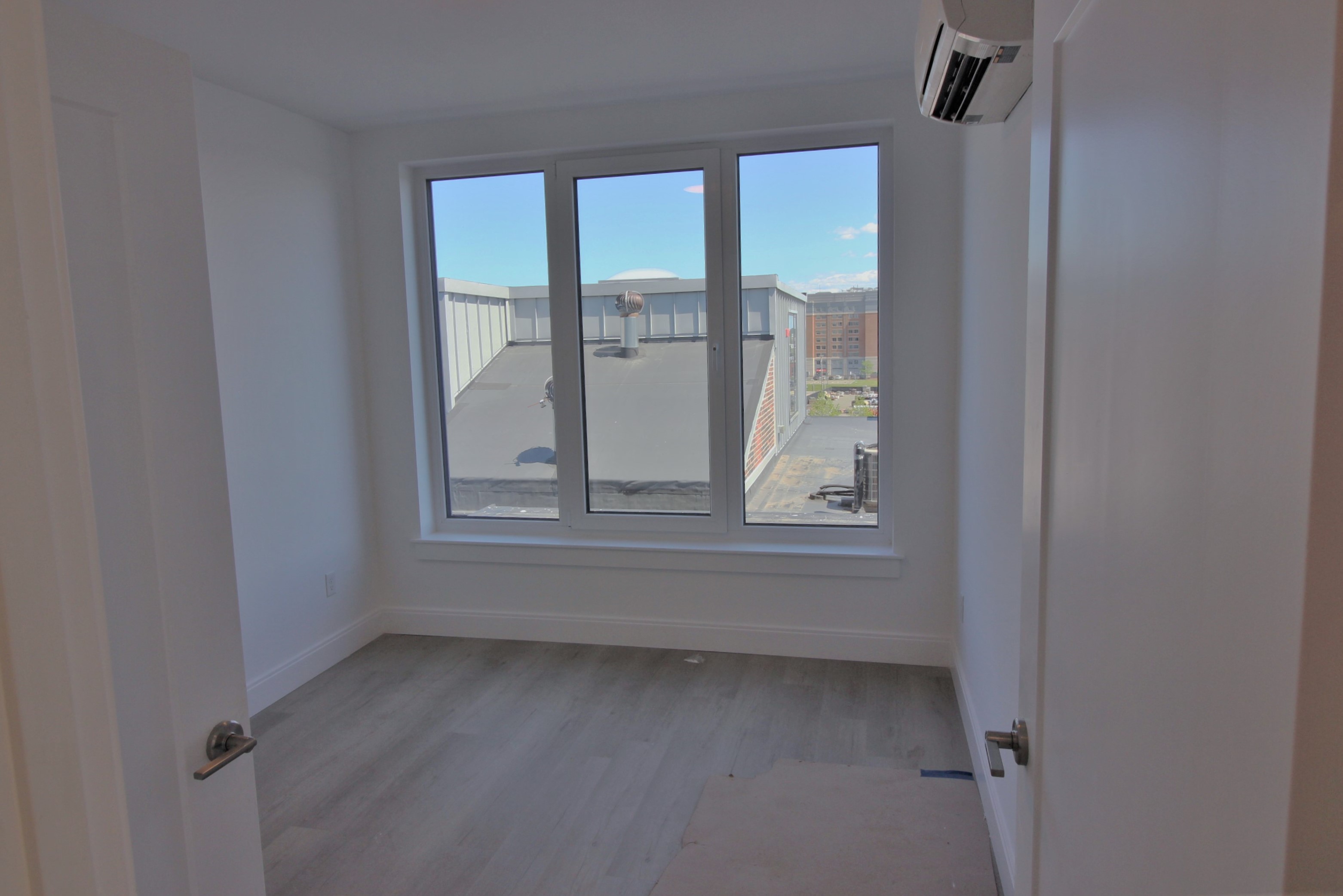 2 bed, 1 bath apartment for rent at 1 Newcomb St Unit 602, Mission Hill — photo 7 of 12