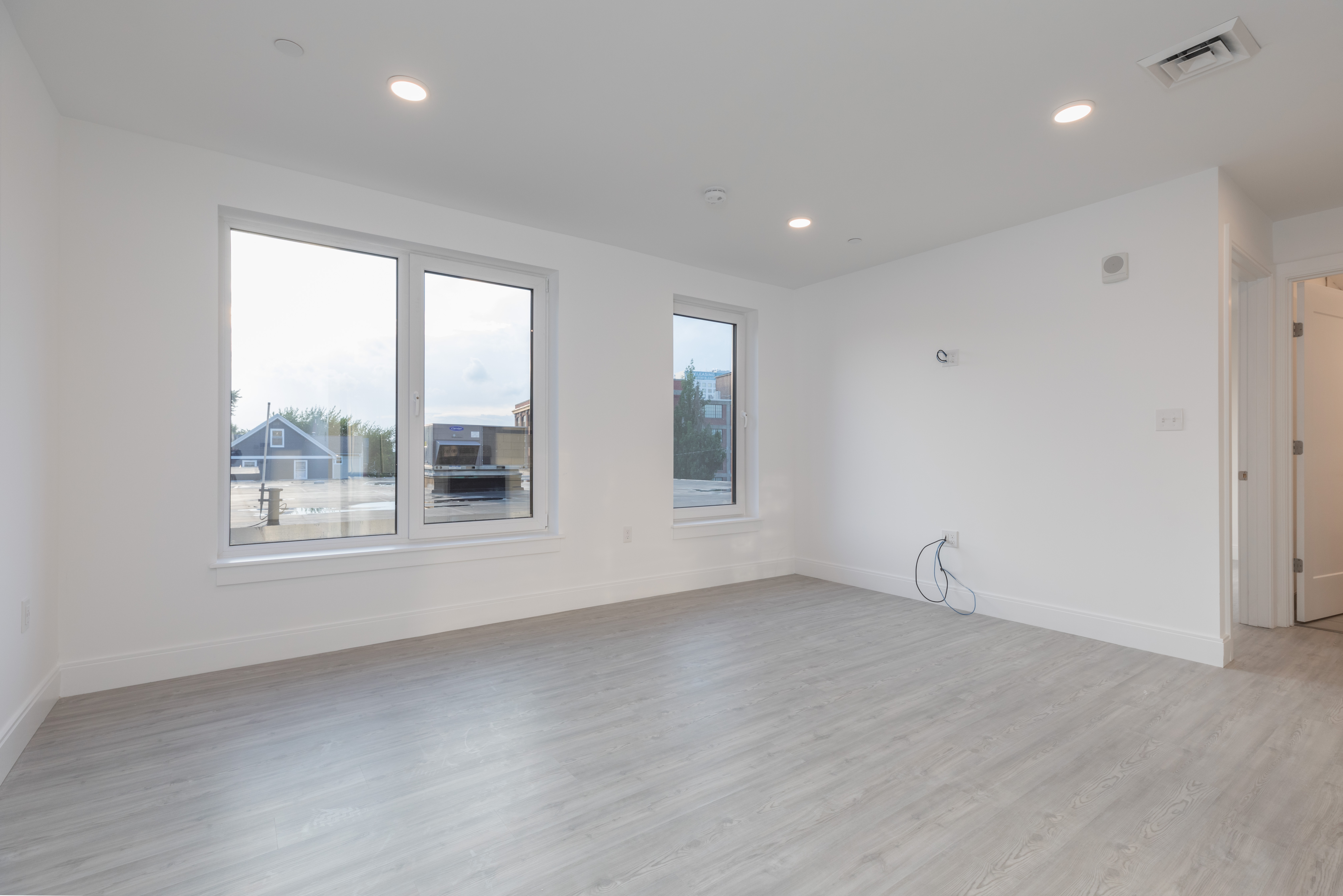 1 bed, 1 bath apartment for rent at 44 North Beacon St Unit 204, Allston — photo 4 of 19