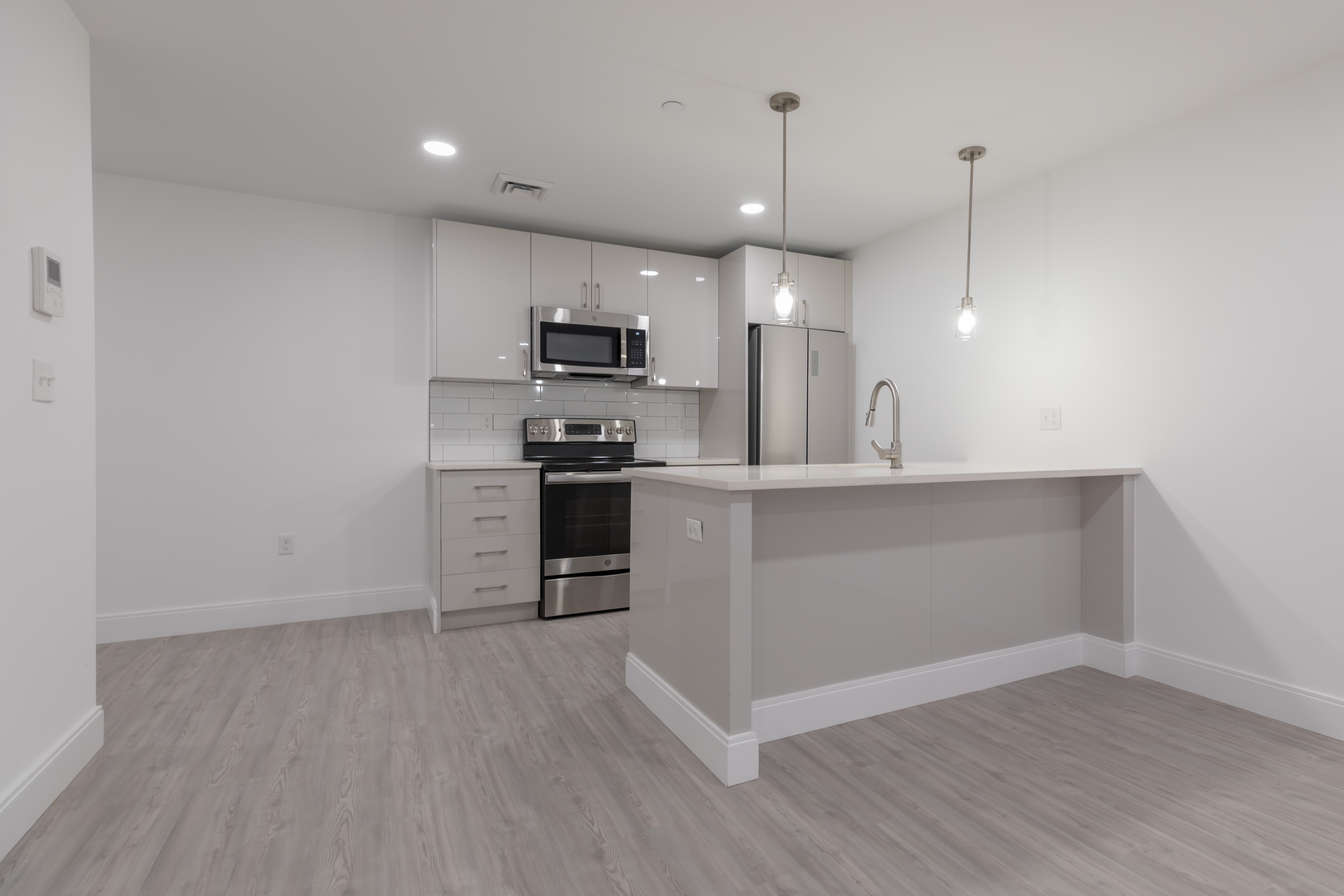 42 North Beacon St, Allston