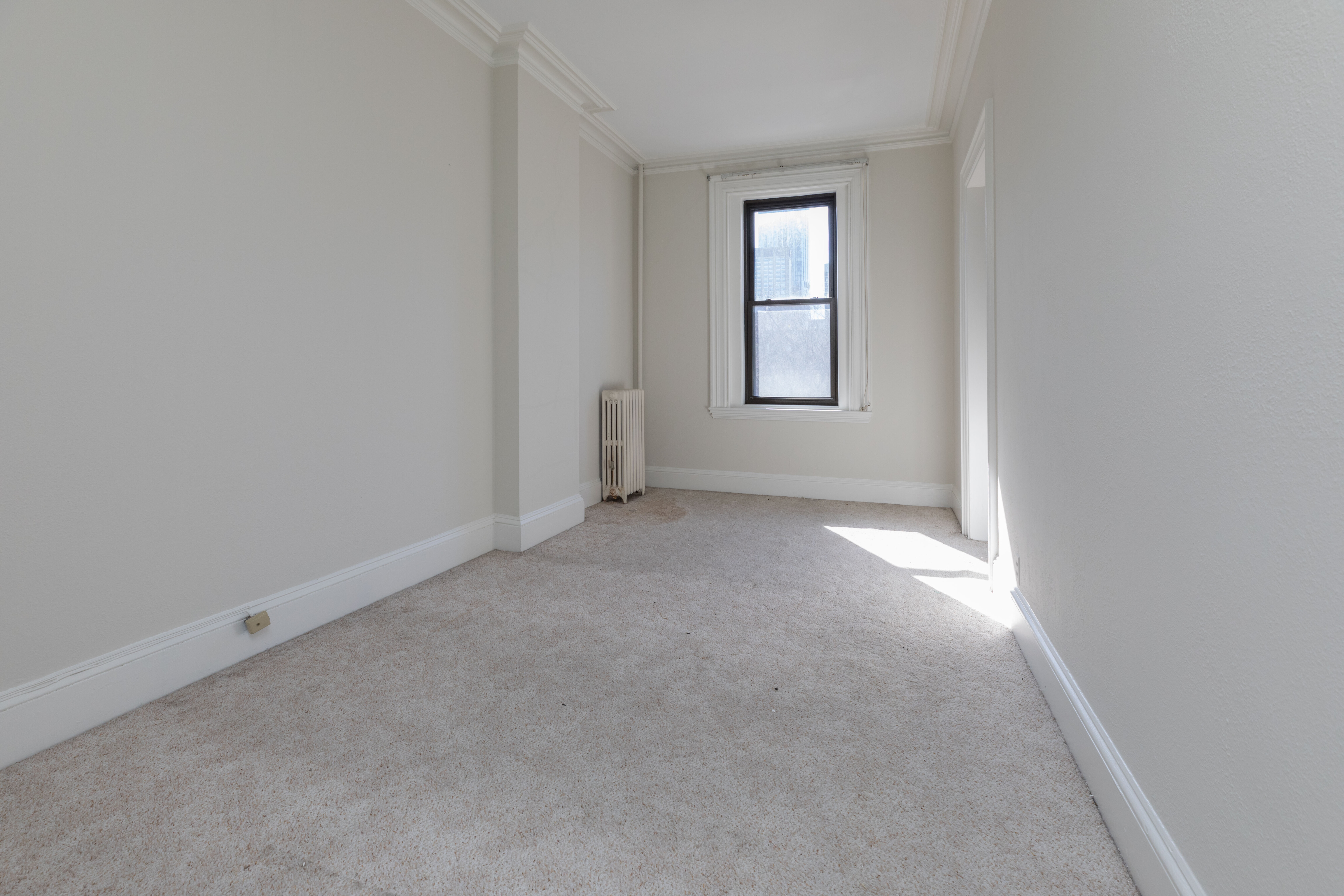 323 Commonwealth Ave, Back Bay