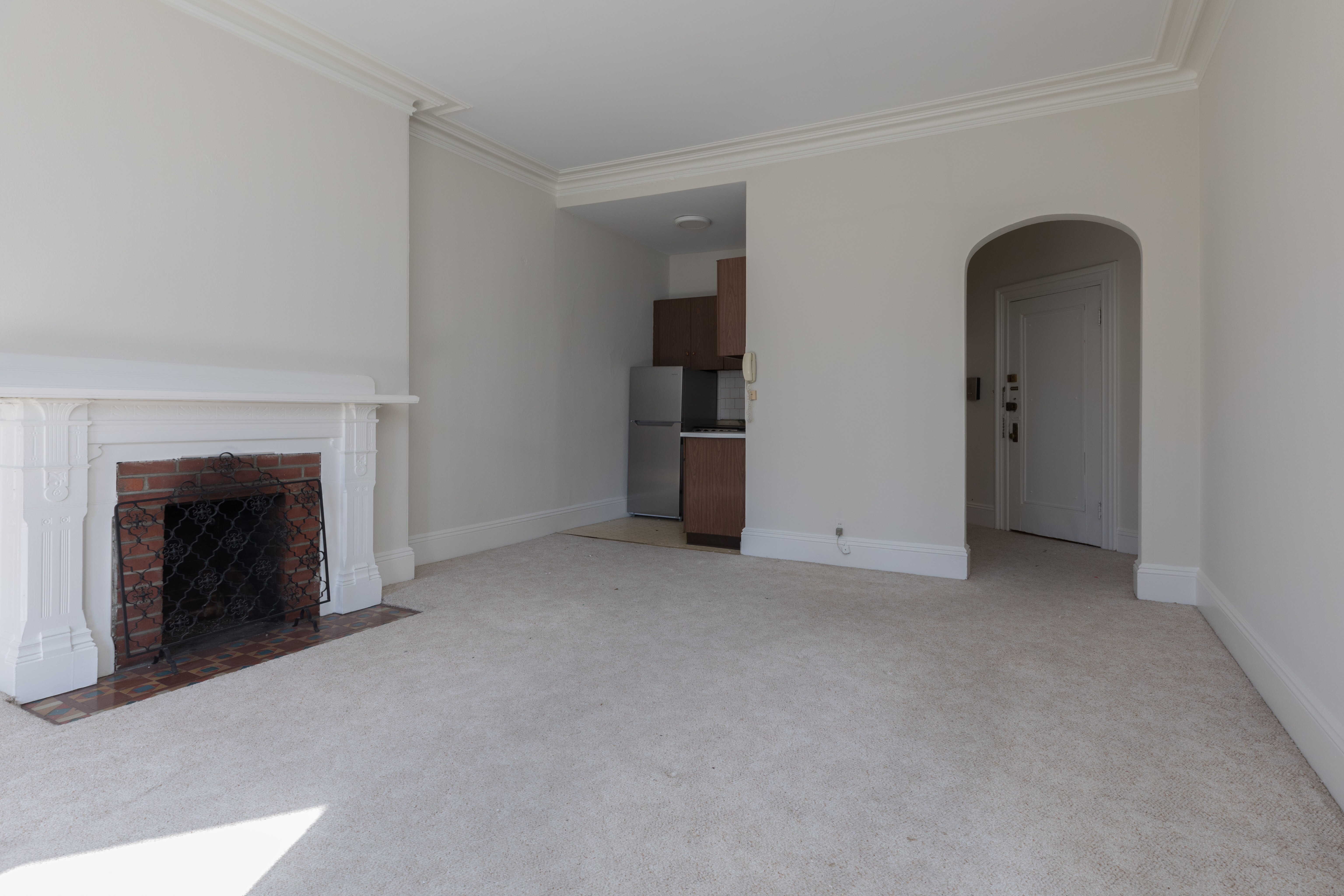 323 Commonwealth Ave, Back Bay