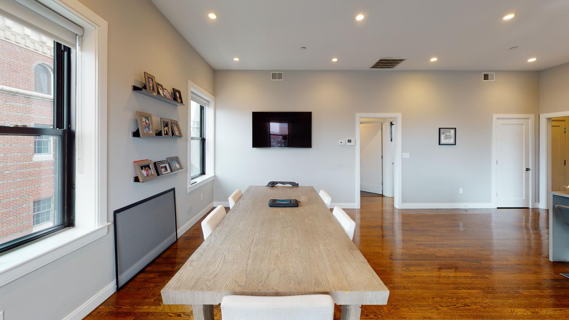 11 Newcomb St, South End