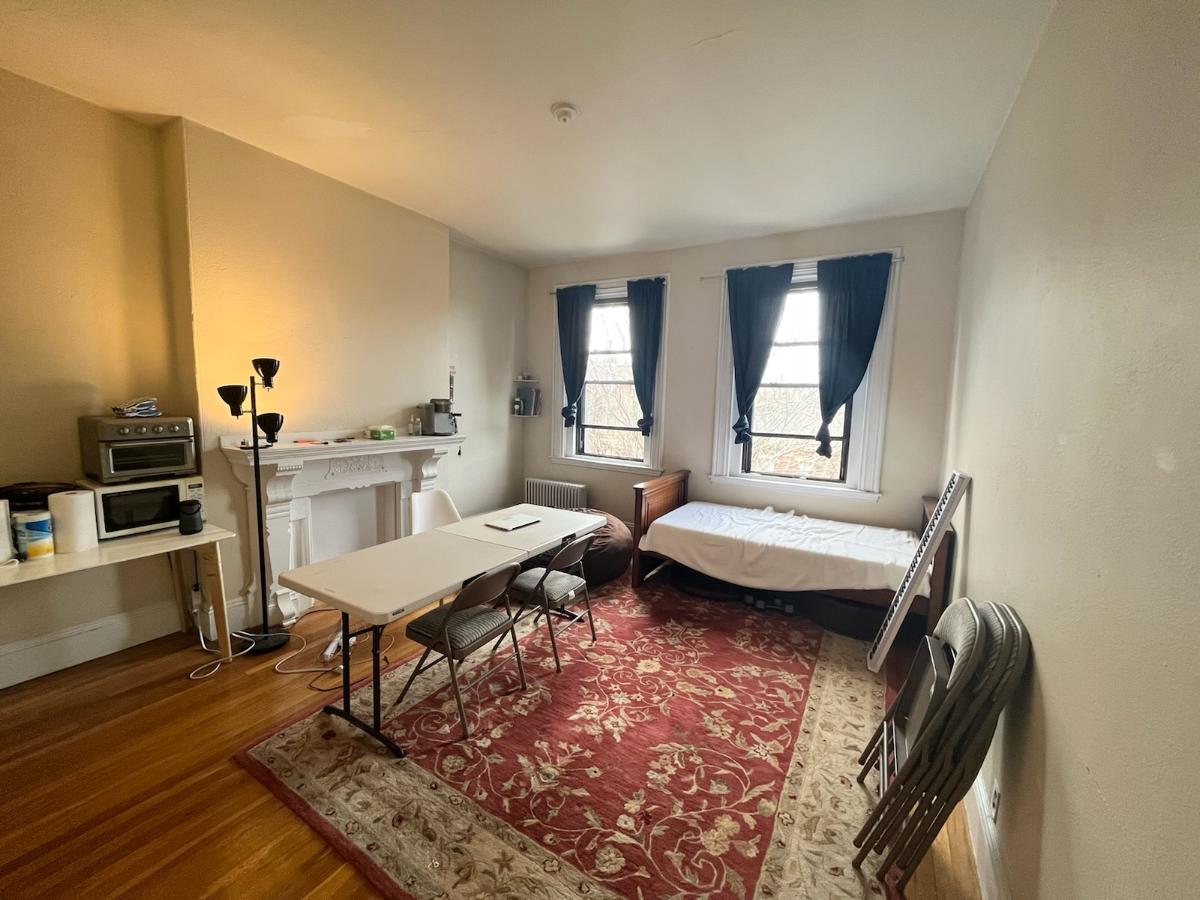 323 Commonwealth Ave, Back Bay