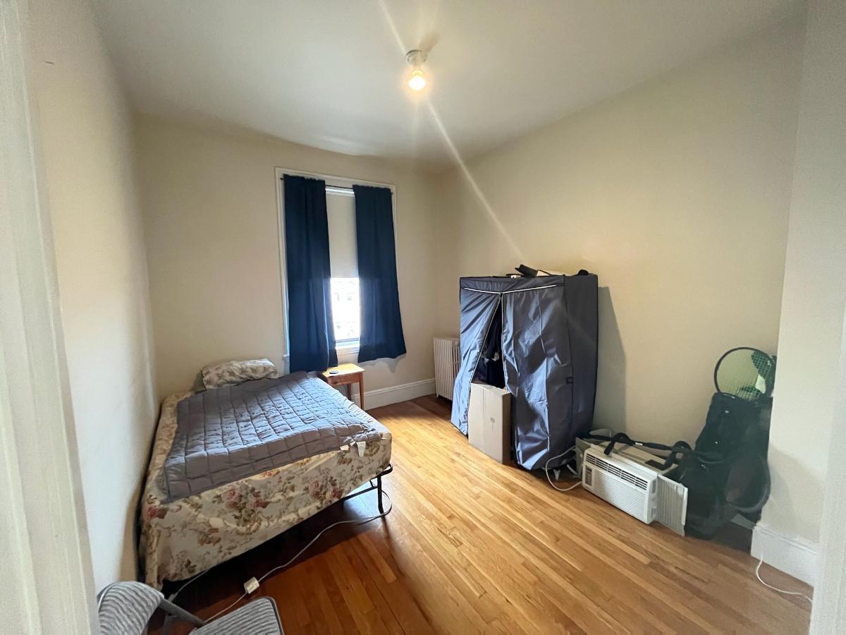 323 Commonwealth Ave, Back Bay