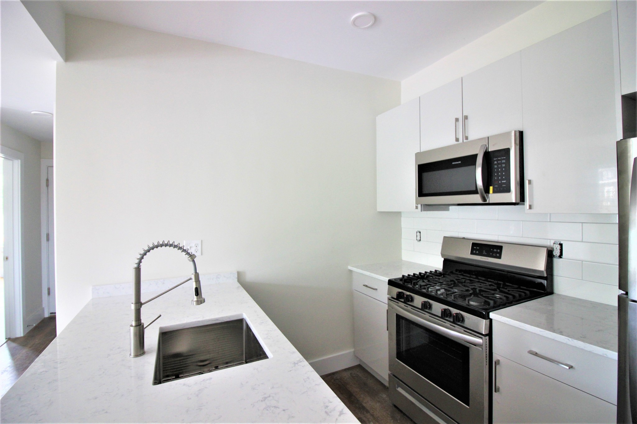 Photos of apartment on Columbia Rd.,Boston MA 02125