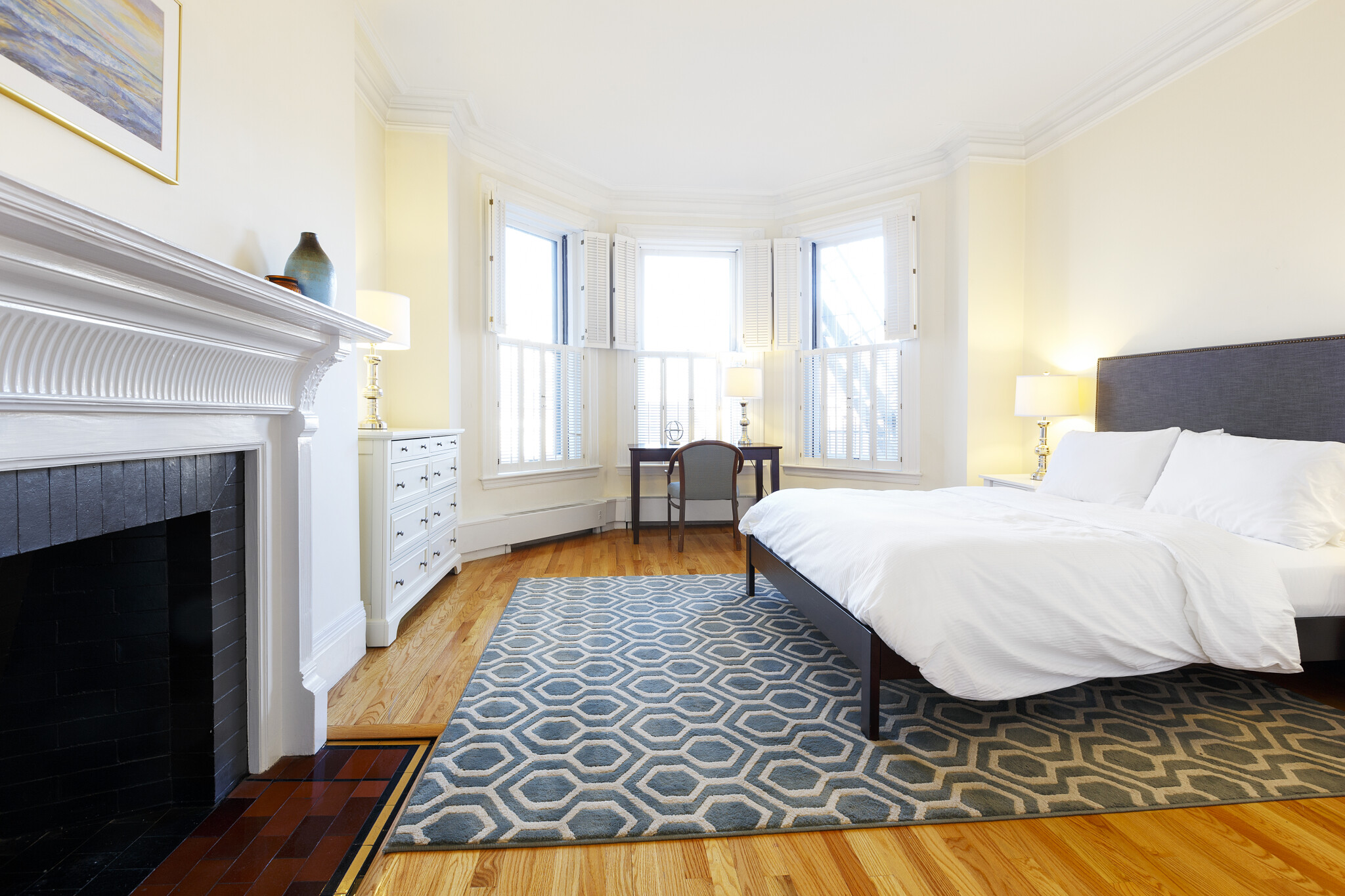 387 Commonwealth Ave, Back Bay