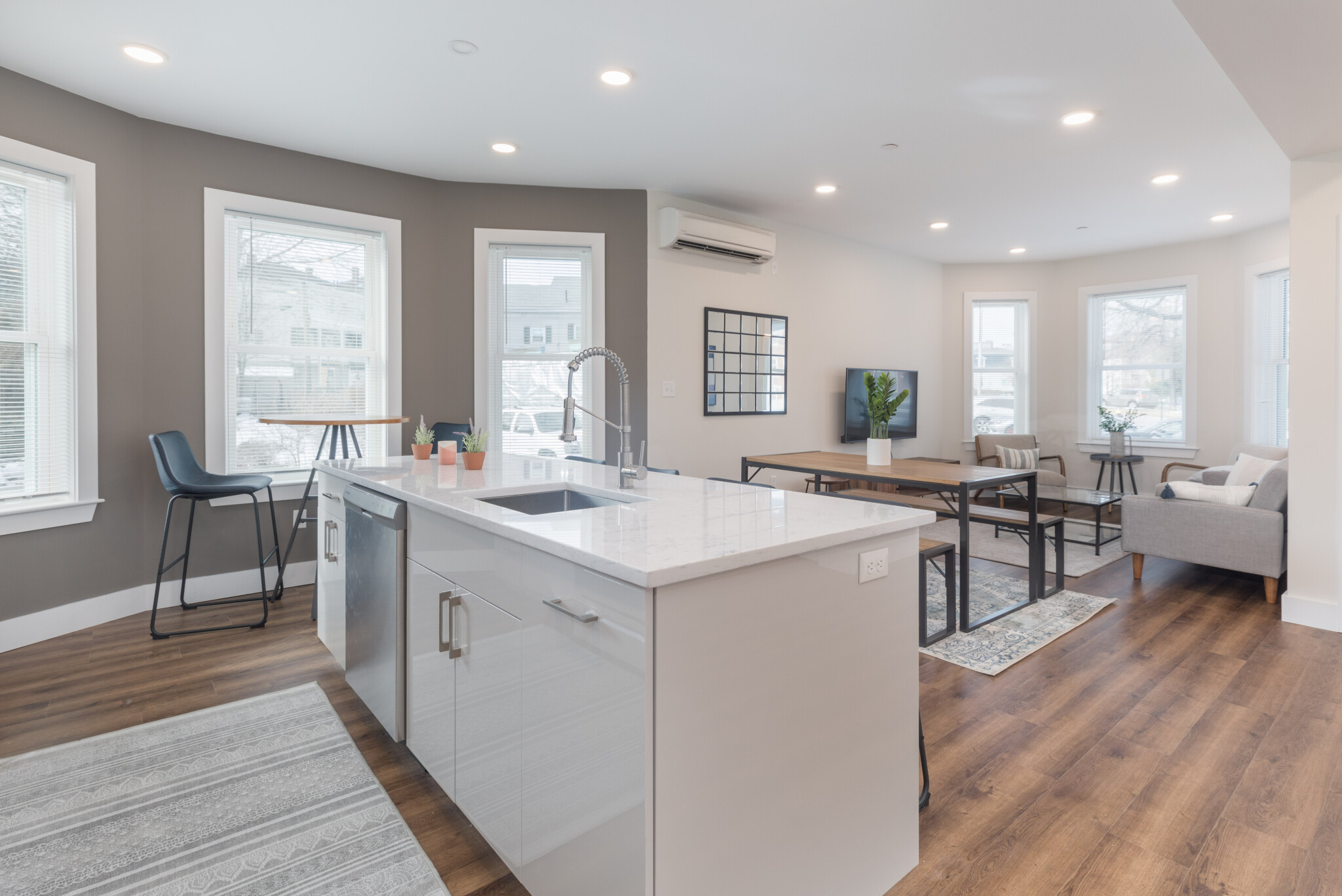 843 Columbia Rd, Dorchester