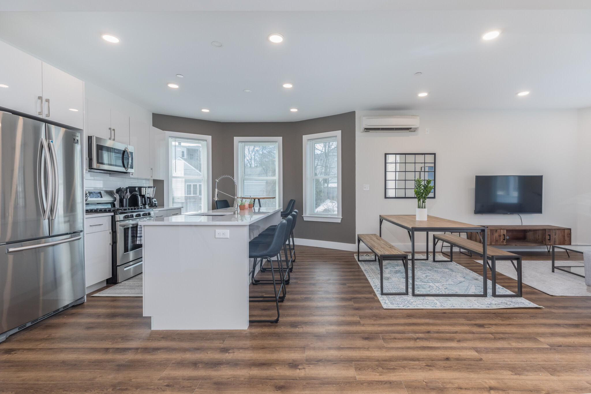 843 Columbia Rd, Dorchester