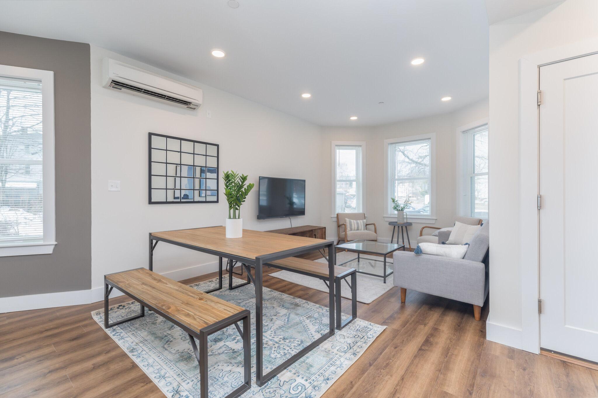 843 Columbia Rd, Dorchester