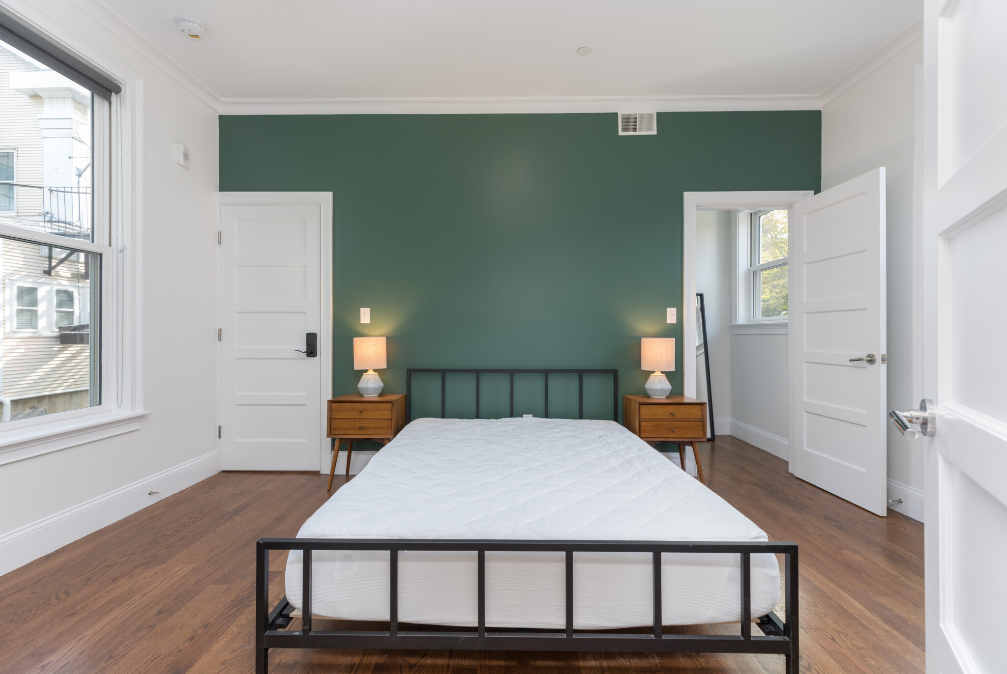 117 Centre St, Roxbury