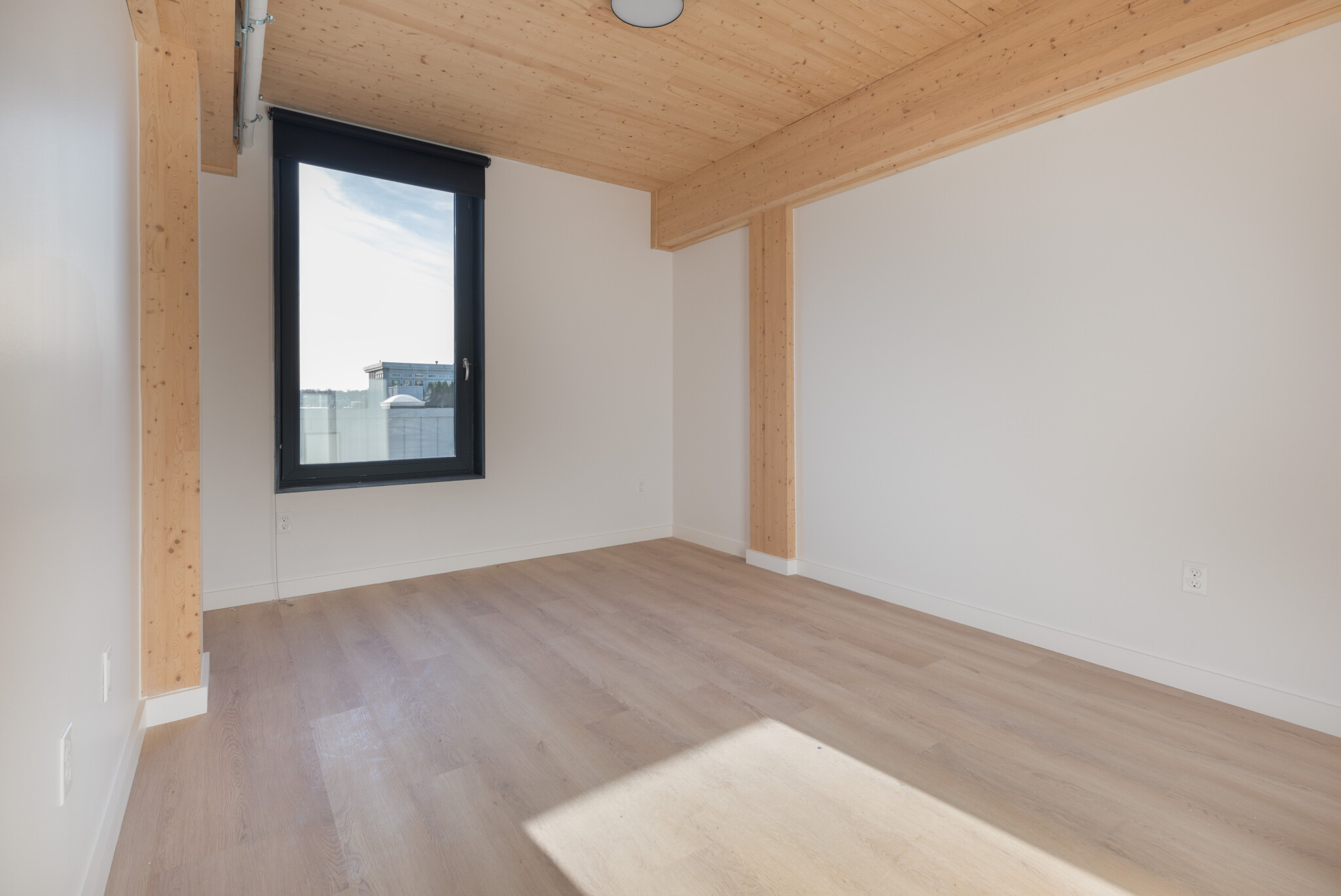 Photos of apartment on East Lenox,Boston MA 02118