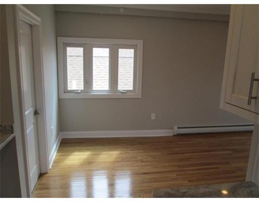 43 Rogers St, South Boston