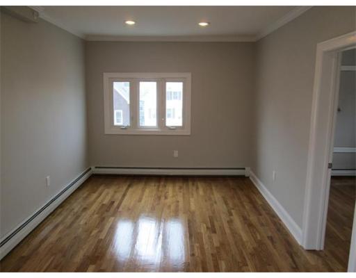 43 Rogers St, South Boston