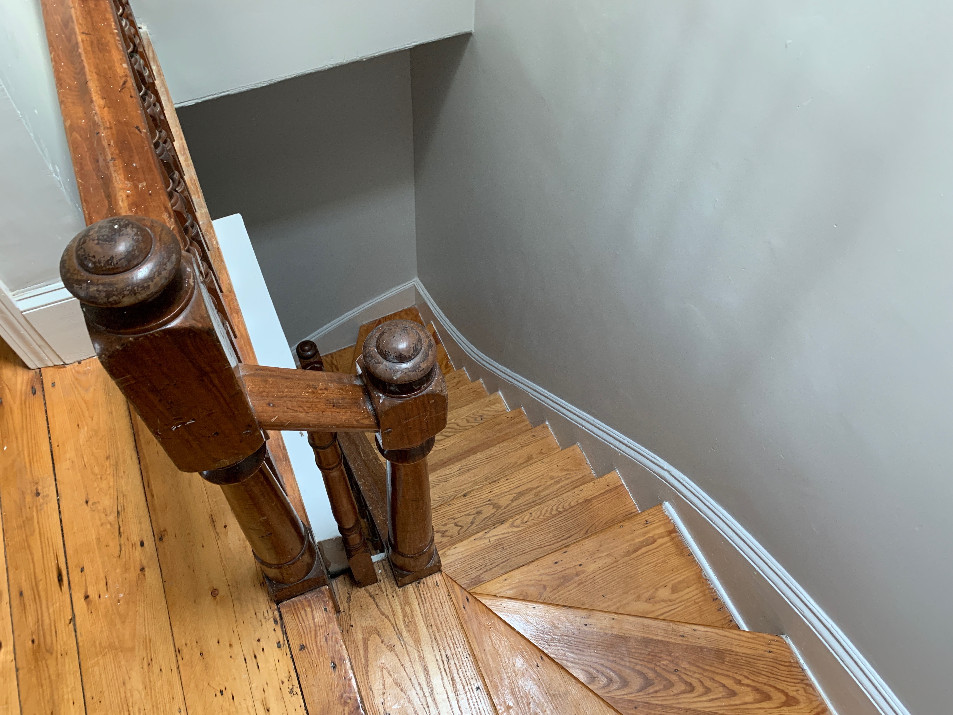 3.5 bed, 1 bath apartment for rent at 79 Eutaw St Unit 3, East Boston — photo 9 of 11