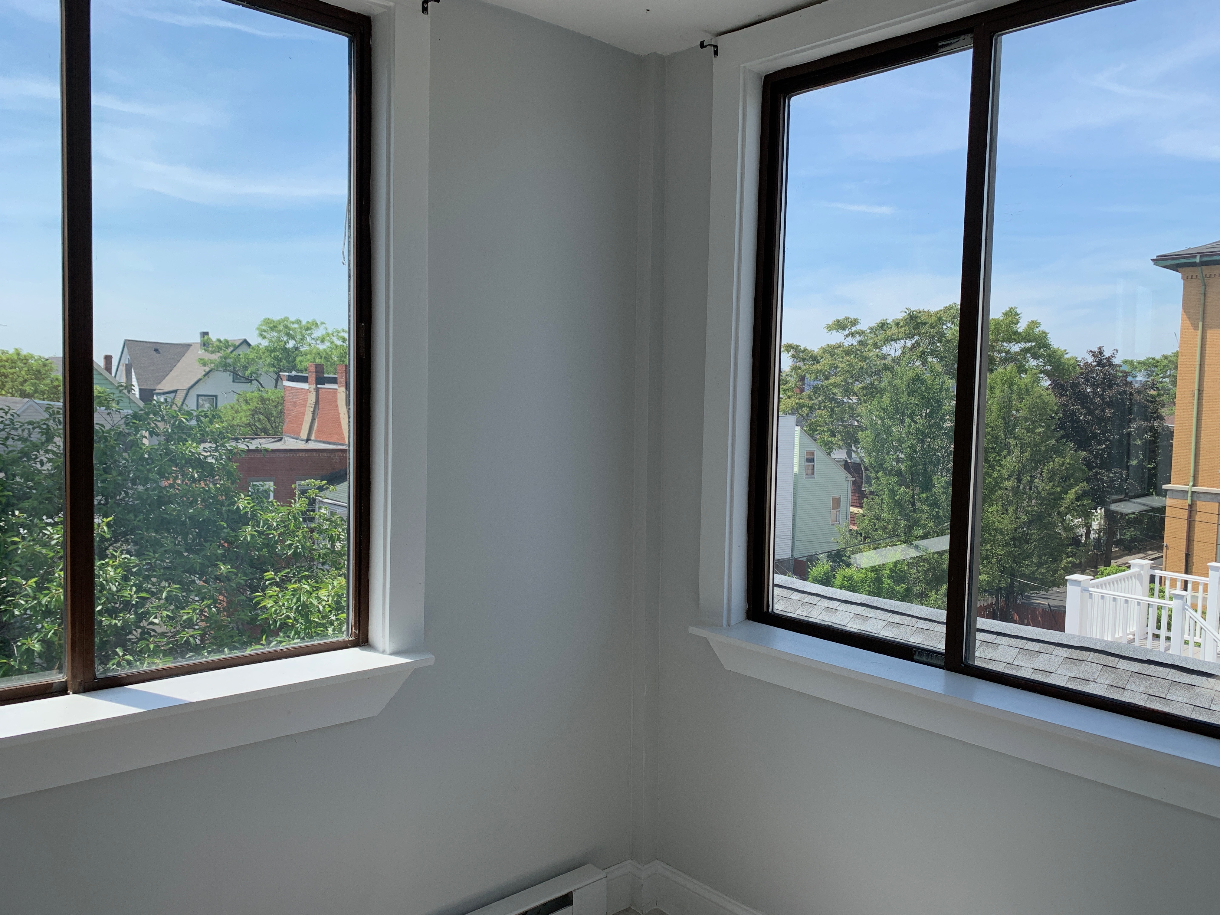 3.5 bed, 1 bath apartment for rent at 79 Eutaw St Unit 3, East Boston — photo 7 of 11
