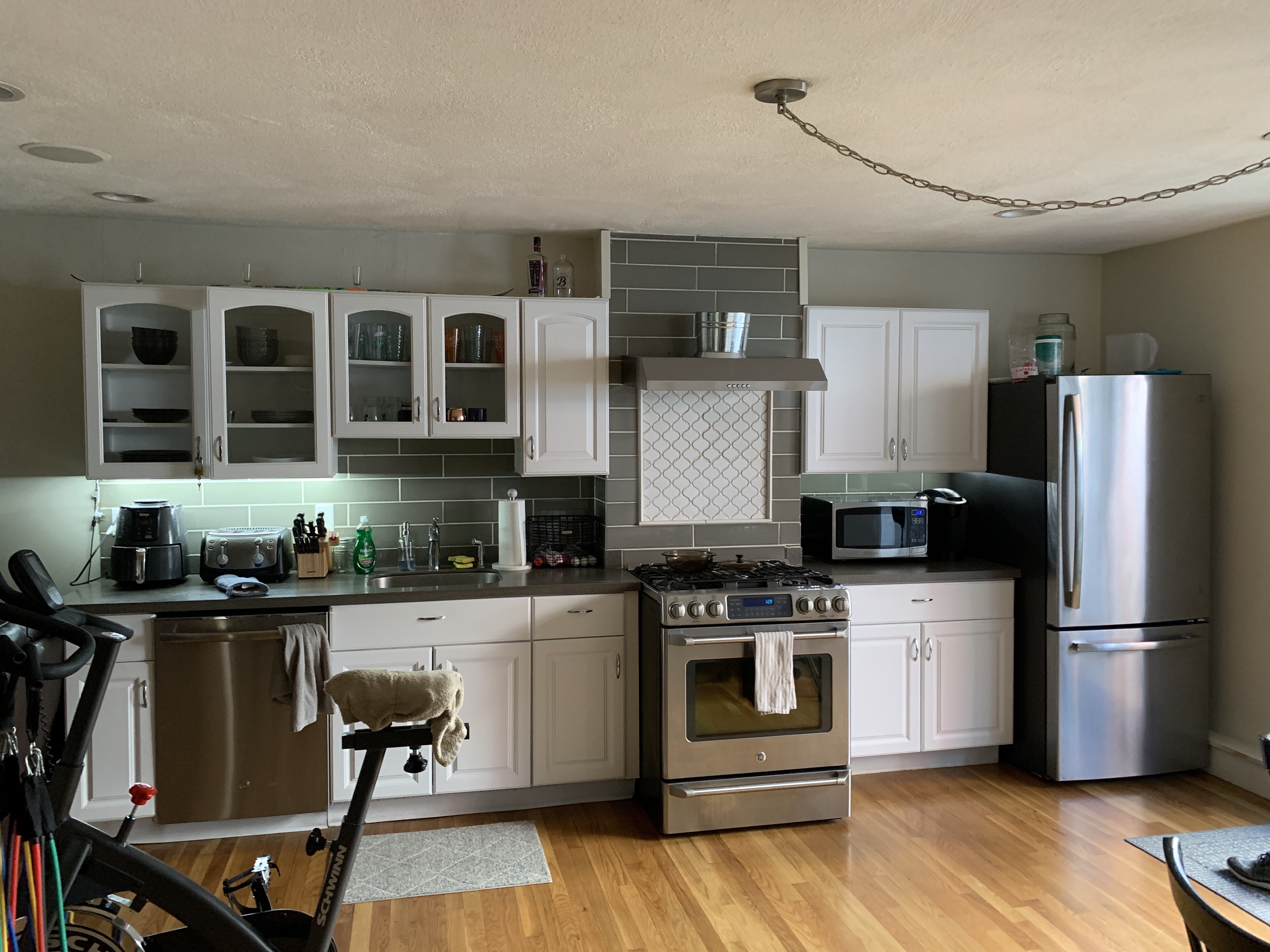 454 3rd St, South Boston