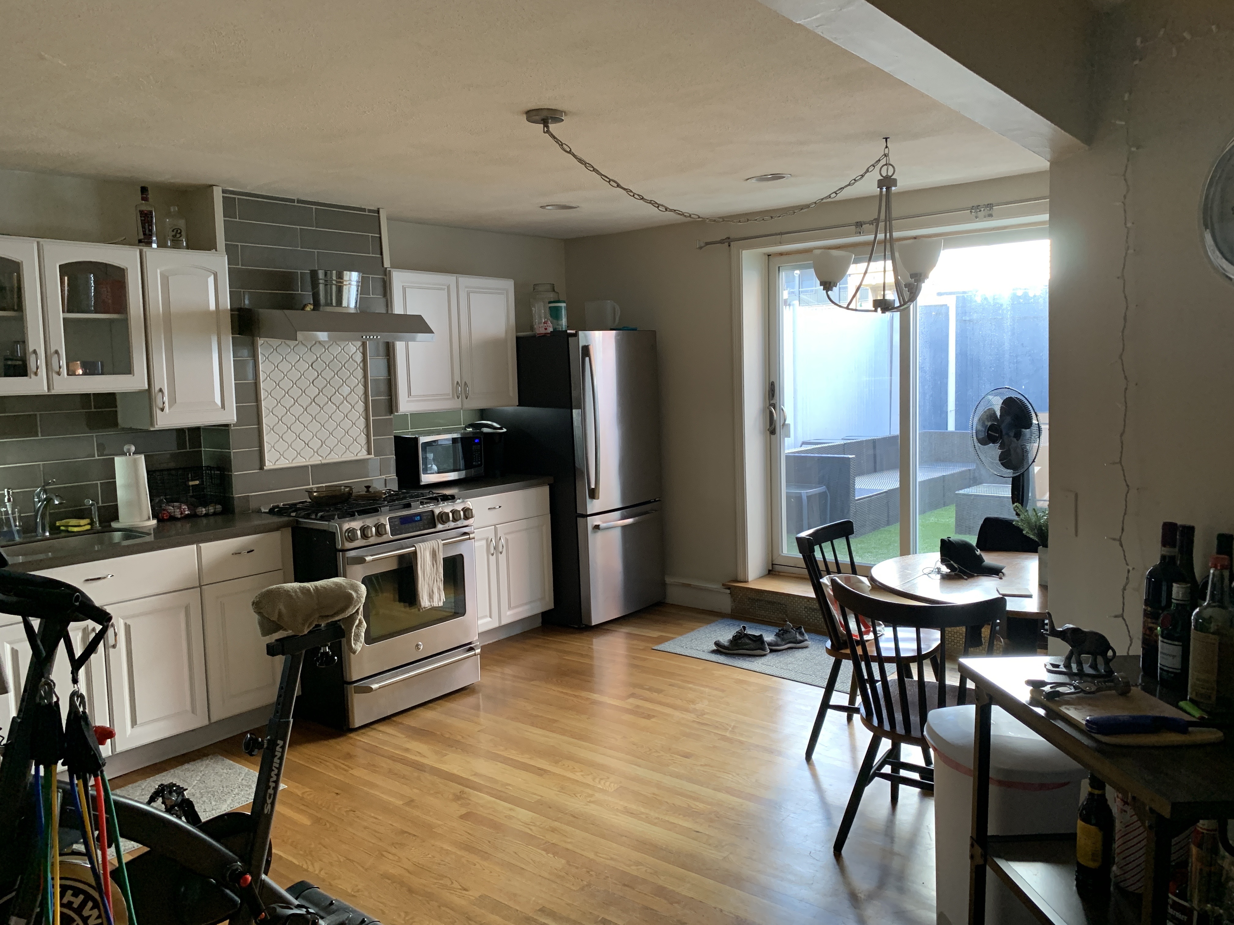 454 3rd St, South Boston