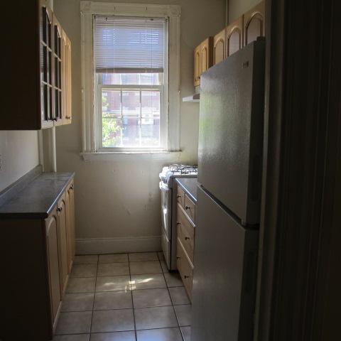 15 Glenville Ave, Allston