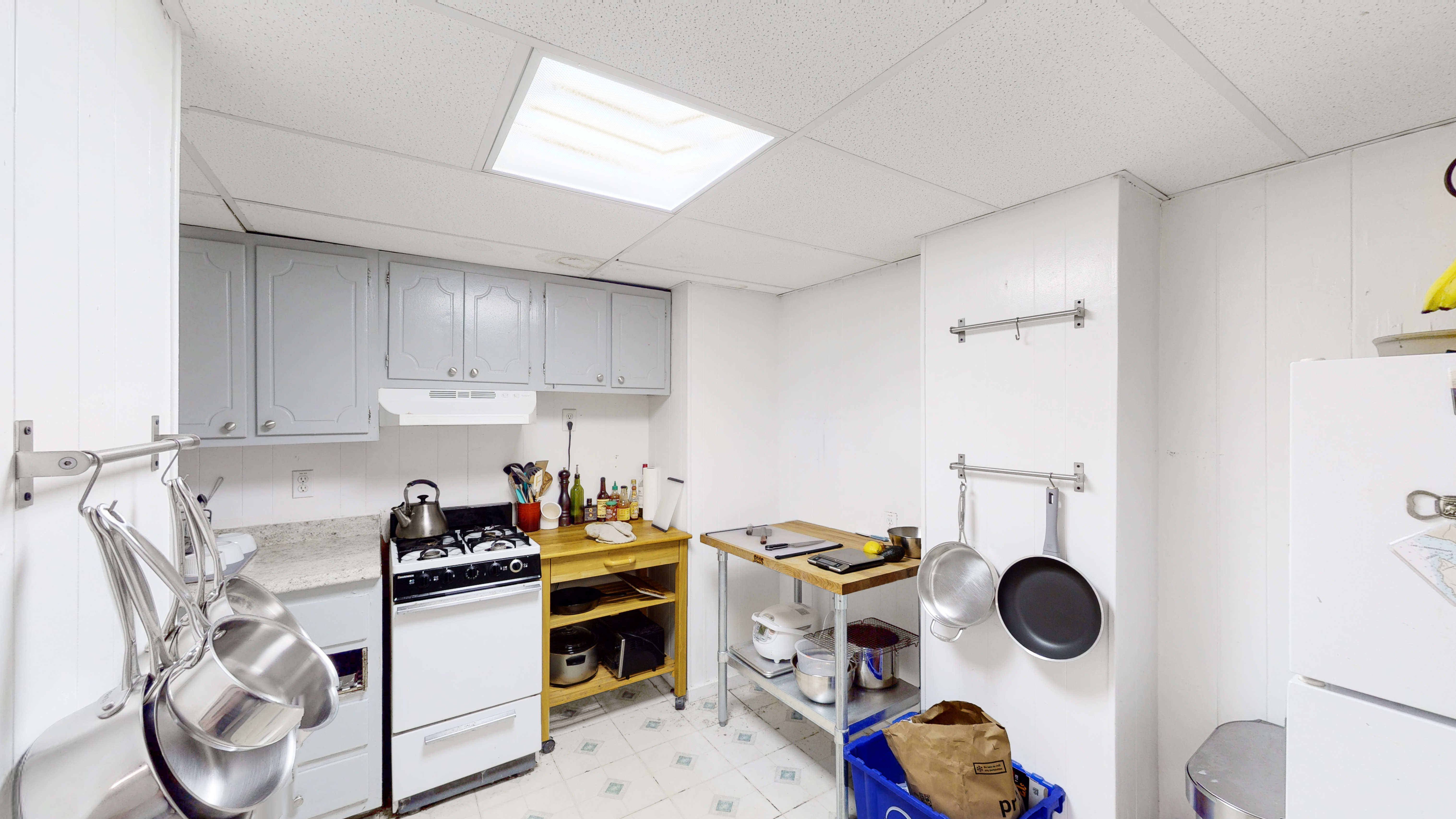 15 Glenville Ave, Allston