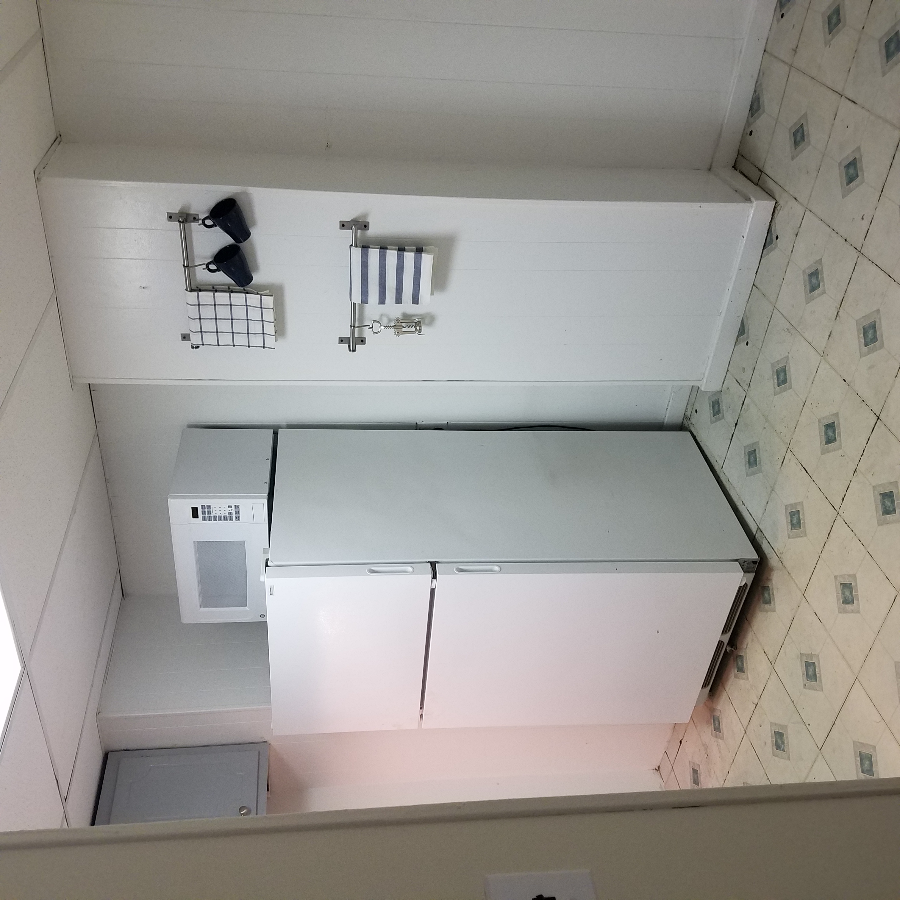 15 Glenville Ave, Allston