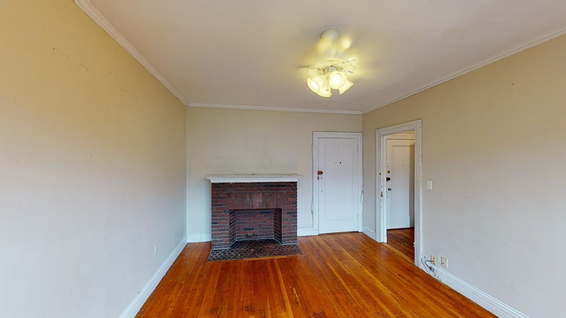 15 Glenville Ave, Allston