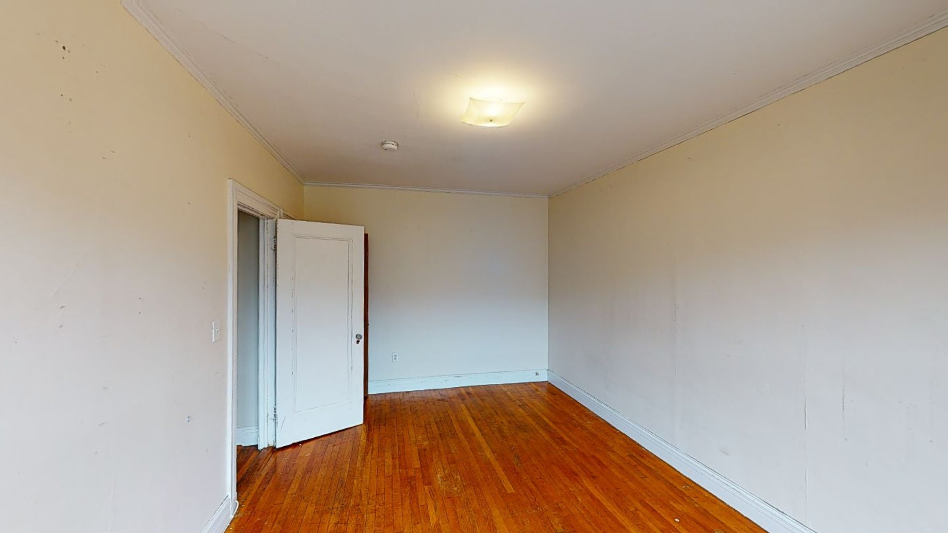 15 Glenville Ave, Allston