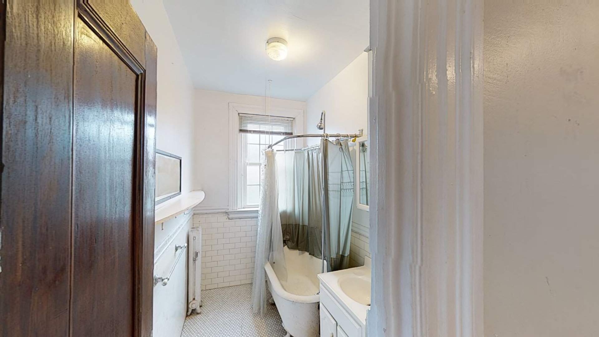 15 Glenville Ave, Allston