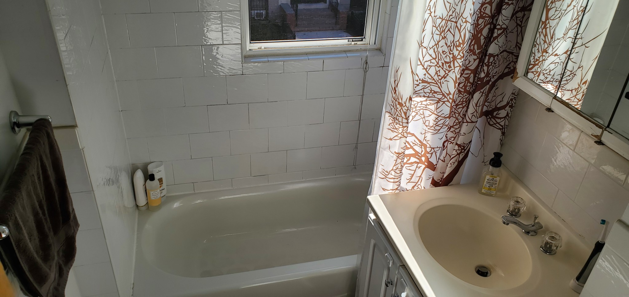 15 Glenville Ave, Allston