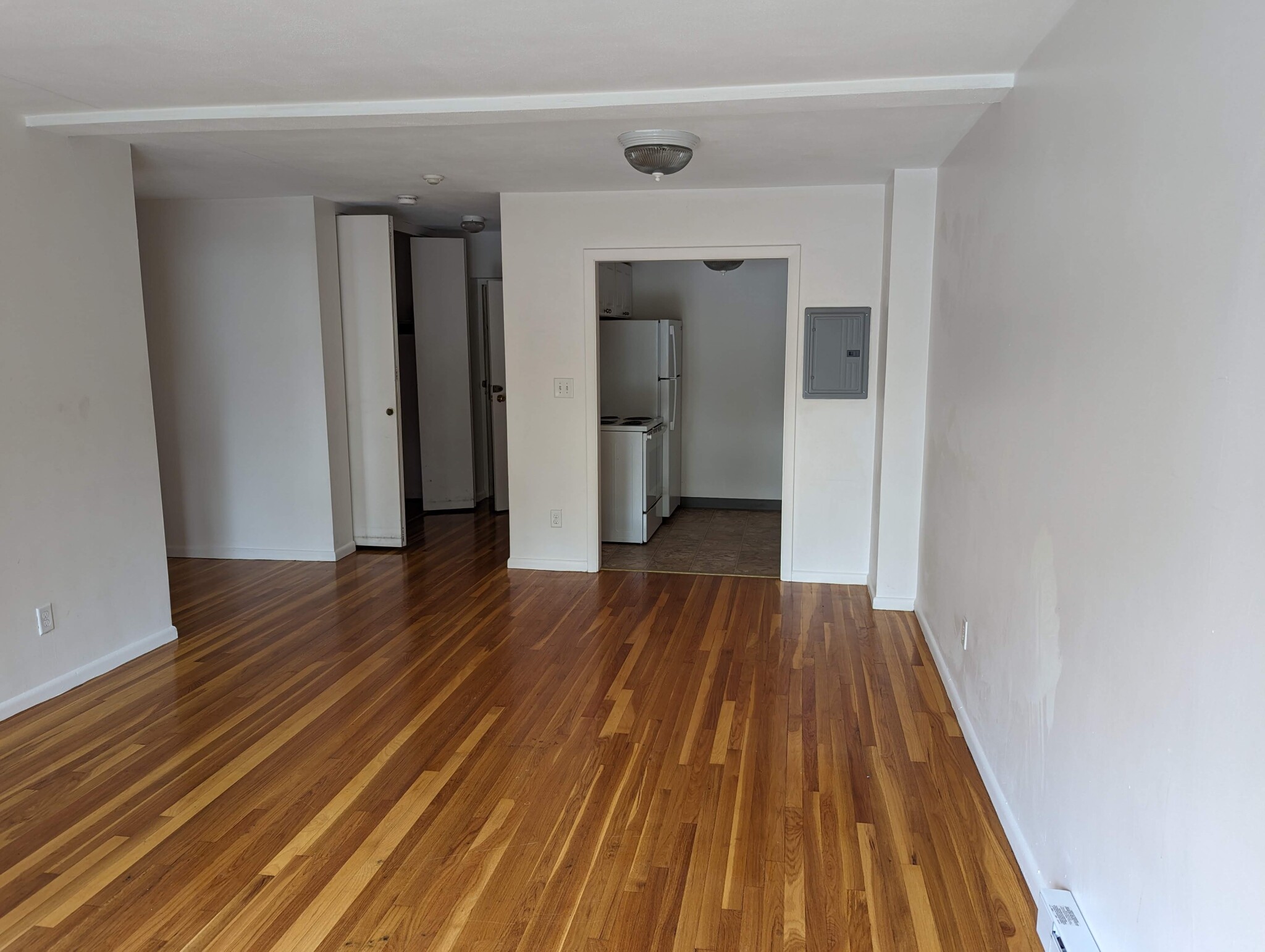 525 Highland Ave, Malden