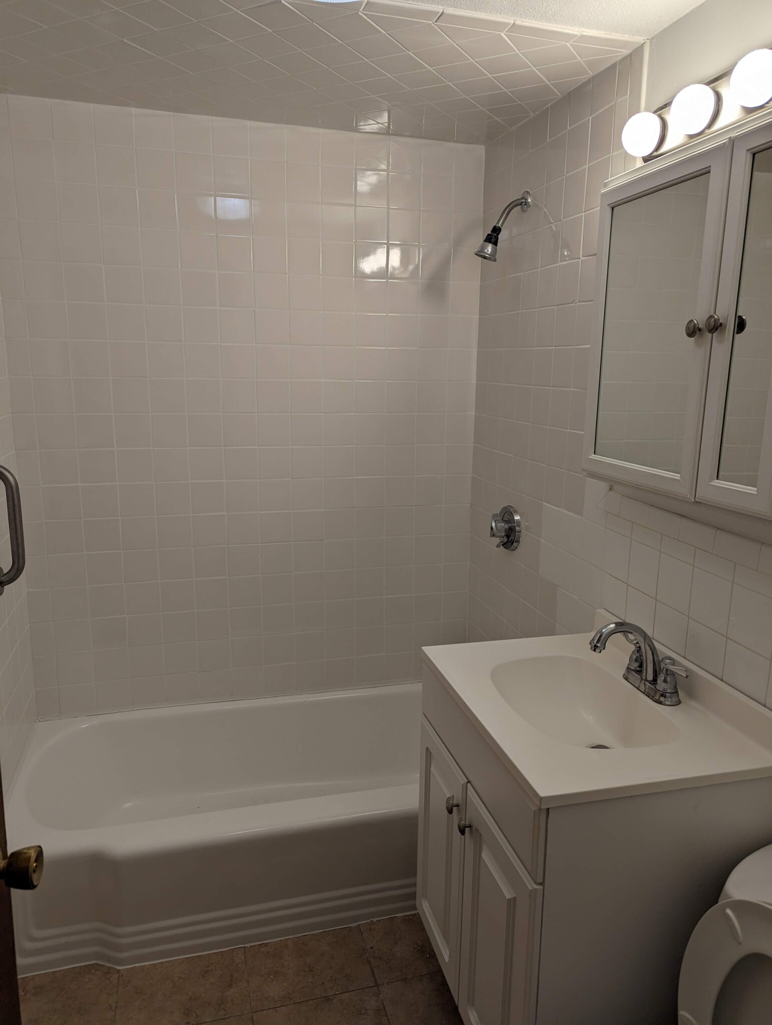 525 Highland Ave, Malden