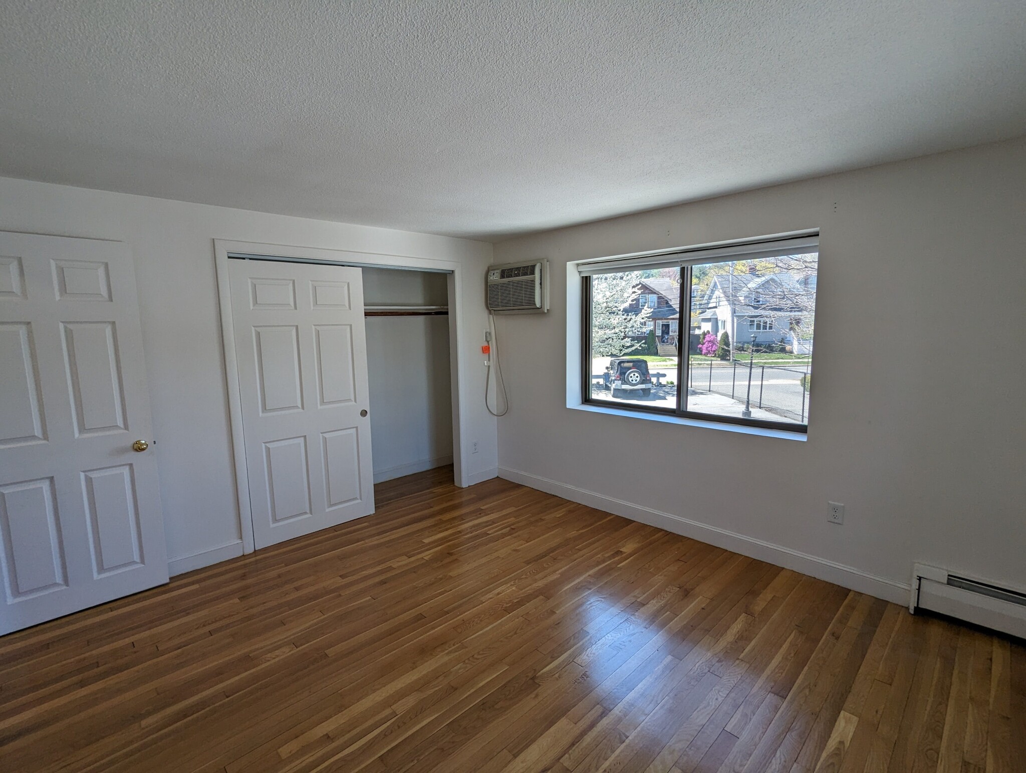 Photos of apartment on West Wyoming Ave.,Melrose MA 02176