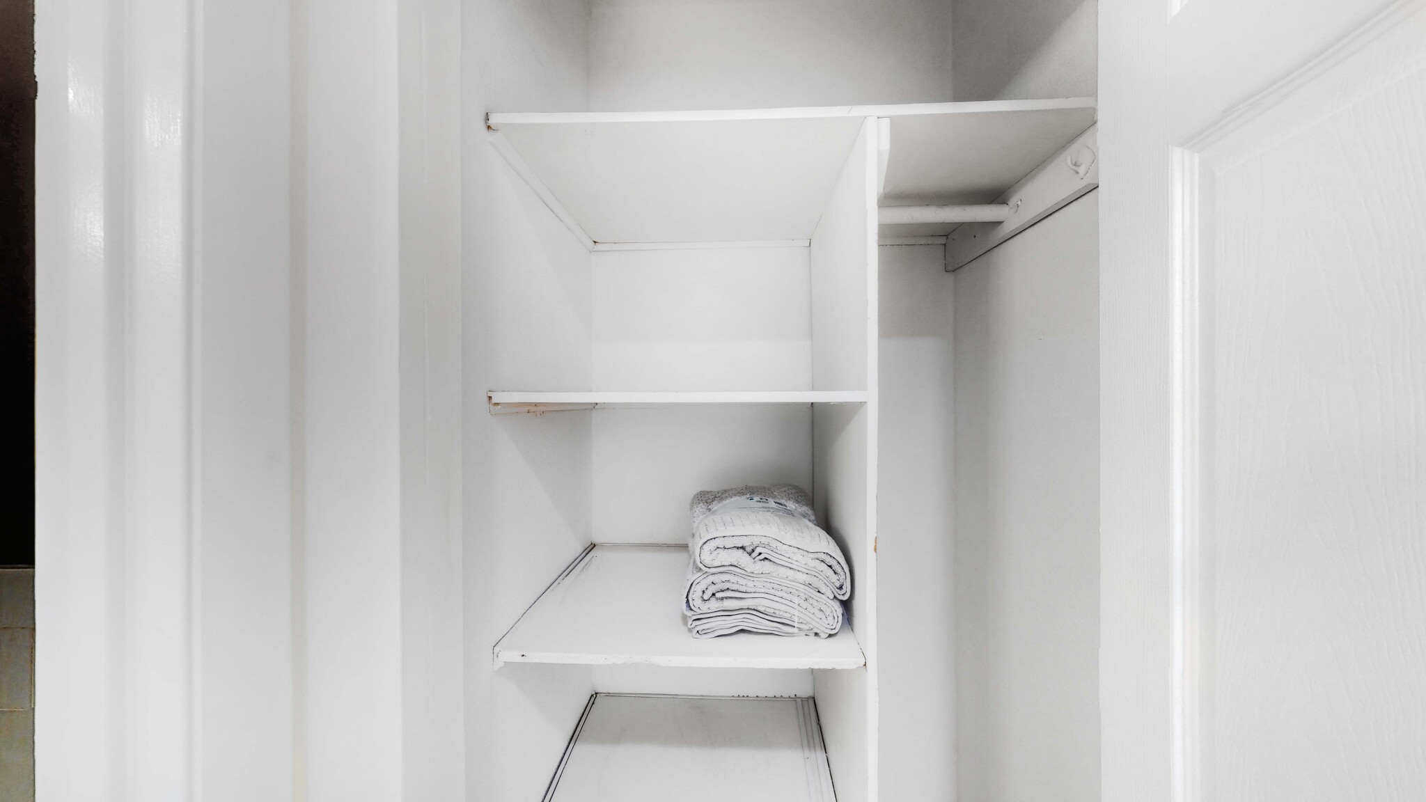 Photos of apartment on Highland Ave.,Malden MA 02148