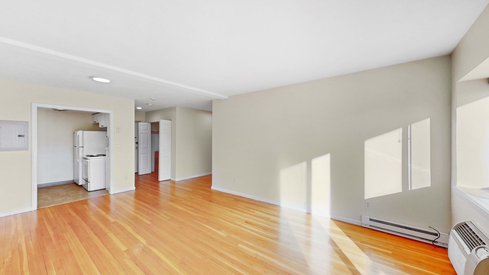 Photos of apartment on Highland Ave.,Malden MA 02148