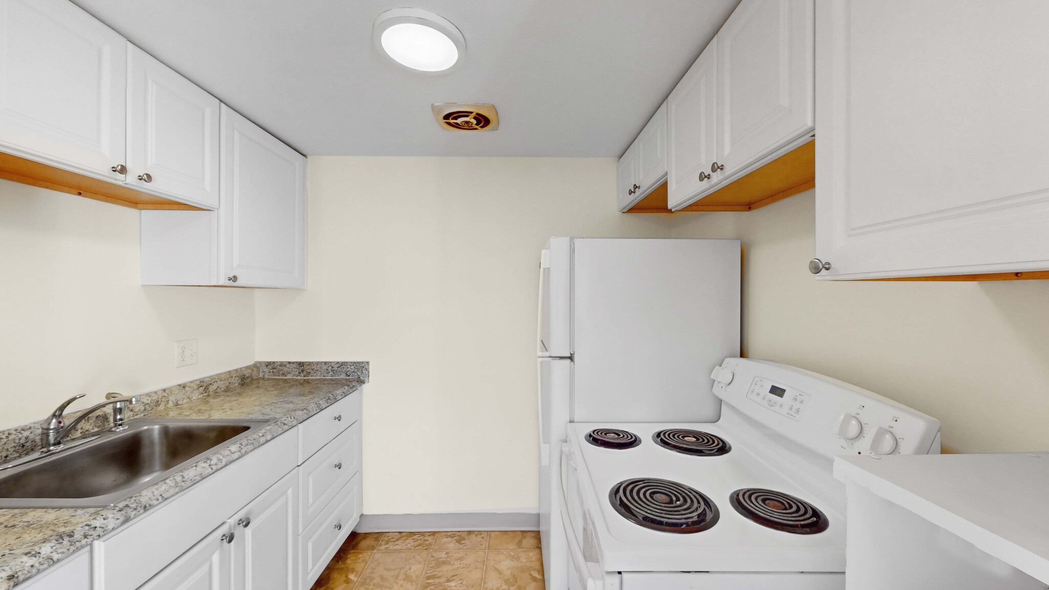 Photos of apartment on Highland Ave.,Malden MA 02148