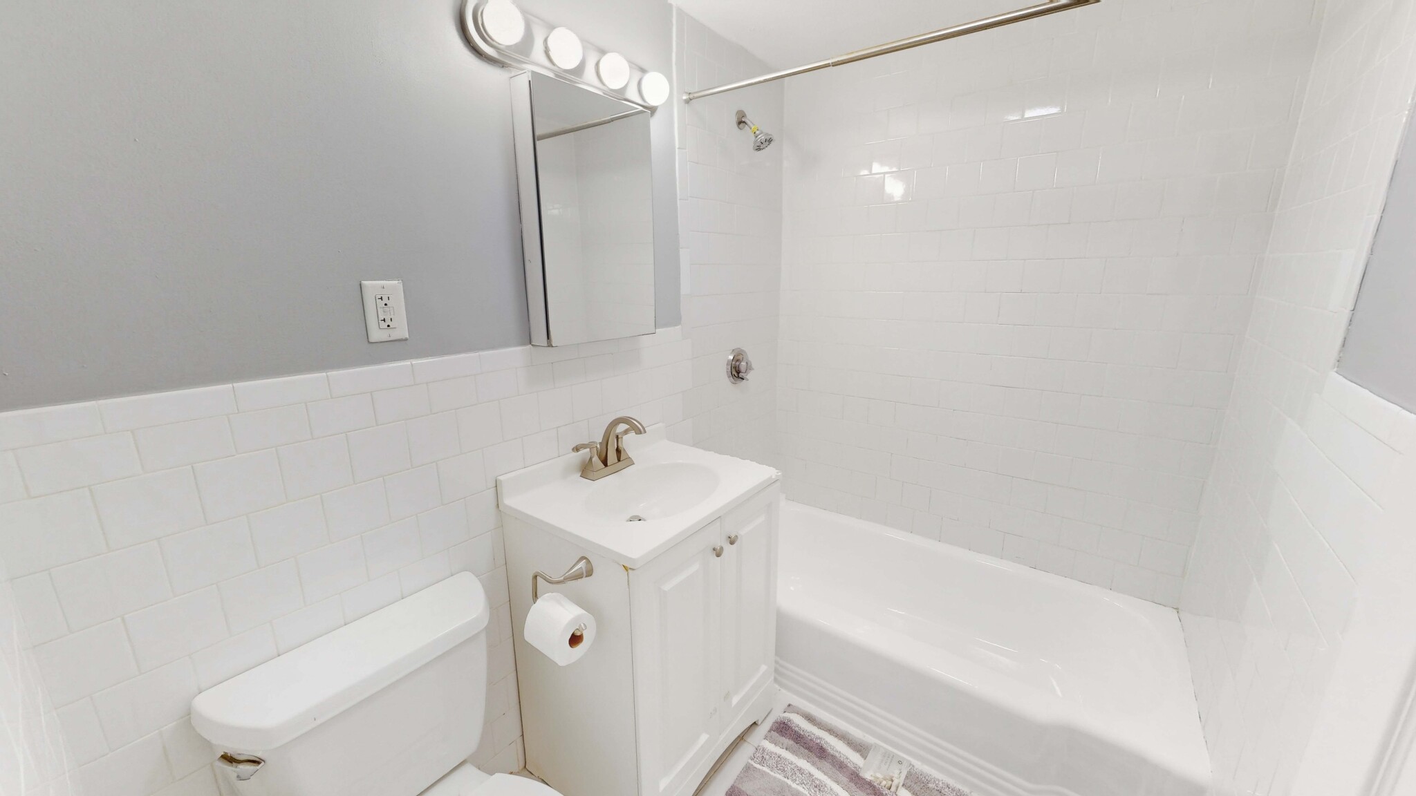 Photos of apartment on Highland Ave.,Malden MA 02148