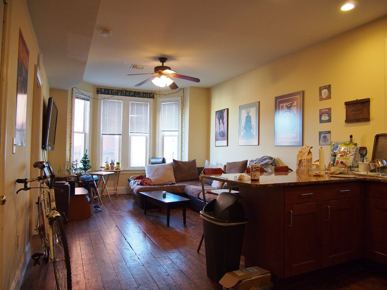 731 Parker St, Mission Hill