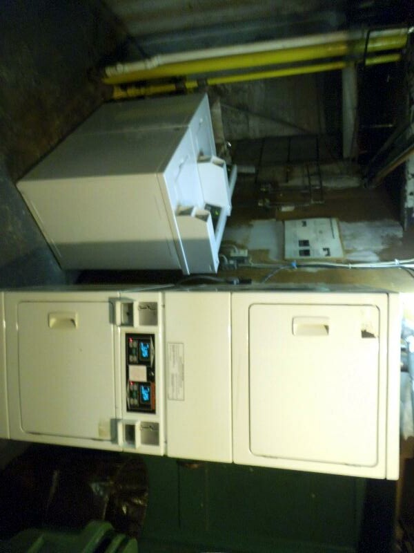 35 Mount Hood Rd, Brighton