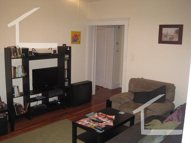 264 Kelton St, Allston