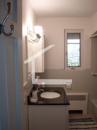 64 Gardner Rd, Brookline Hills