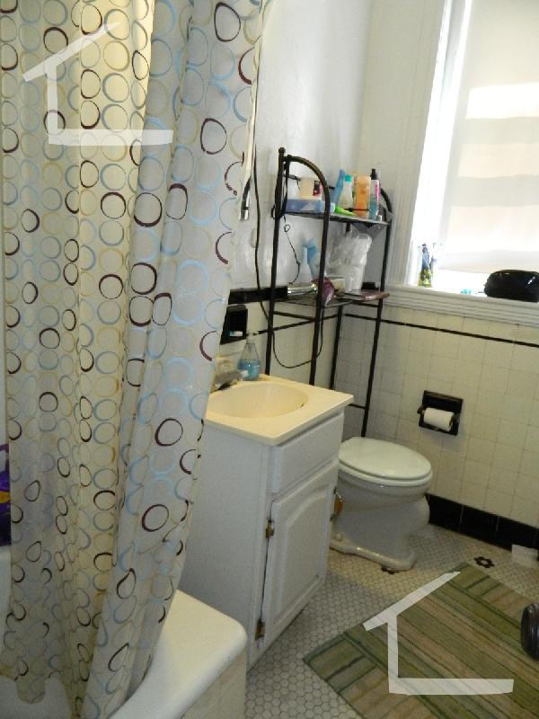 1810 Commonwealth Ave, Brighton