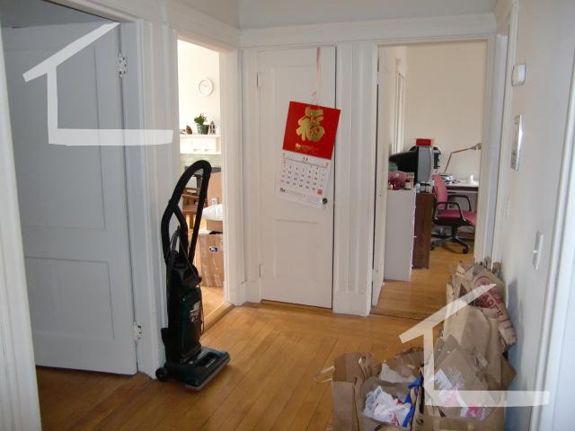 1822 Beacon St, Chestnut Hill