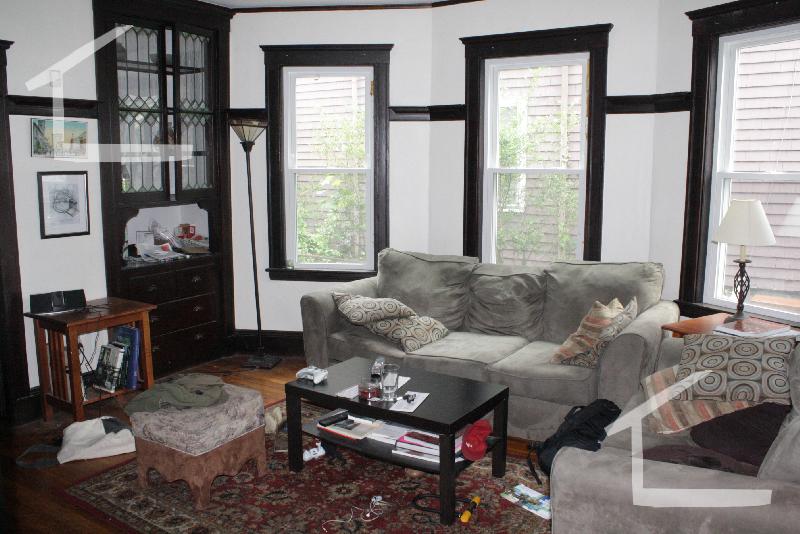 44 Easton St, Allston