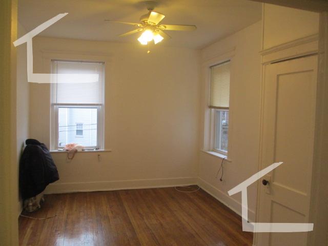 4 Price Rd, Brighton