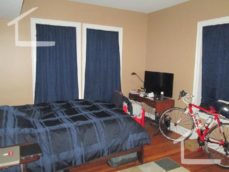 1592 Beacon St, Coolidge Corner