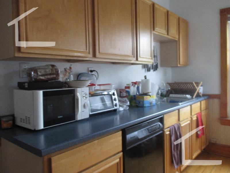 191 Lowell St, Winter Hill