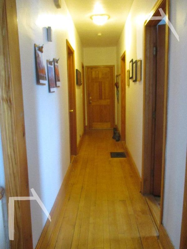 191 Lowell St, Winter Hill