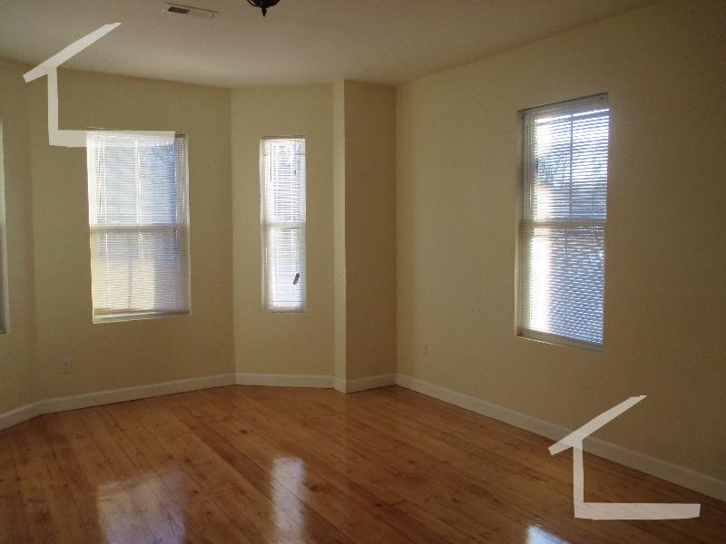 233 Boylston St, Brookline Hills