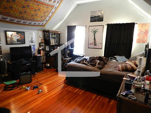 32 Long Ave, Coolidge Corner