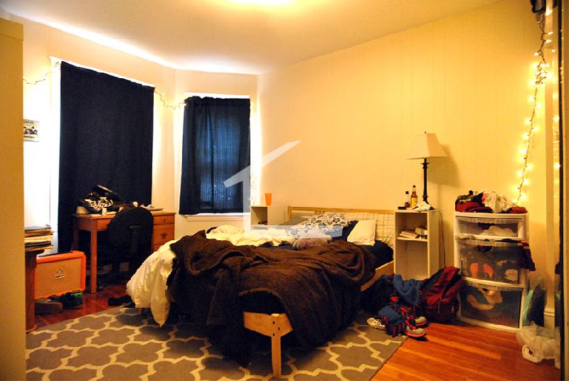 47 Easton St, Allston